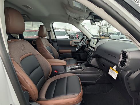 New 2025 Ford Bronco Sport Outer Banks w/ Outer Banks Tech Package+ image 7