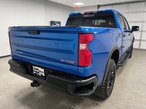 Used 2022 Chevrolet Silverado 1500 ZR2 w/ Technology Package AWD/4WD image 10