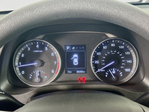 Used 2018 Hyundai Elantra SEL image 16