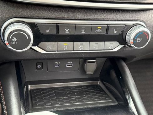 Used 2023 Nissan Altima 2.5 SR w/ SR Premium Package image 23