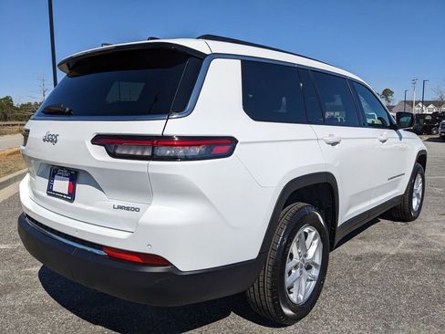 New 2026 Jeep Grand Cherokee L Laredo image 22