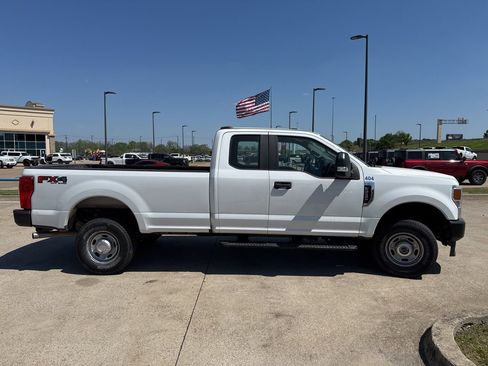 Used 2022 Ford F250 XL w/ Power Equipment Group image 17