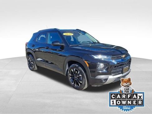 Used 2023 Chevrolet TrailBlazer LT AWD/4WD image 1