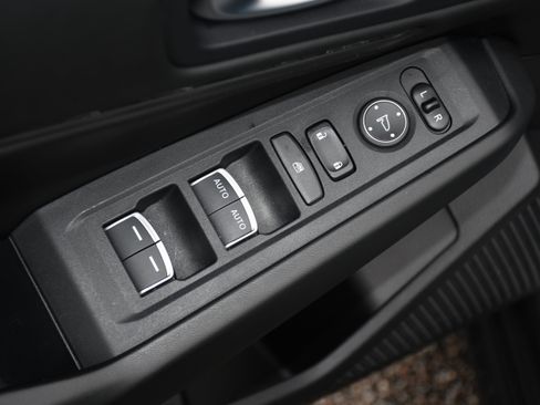 Used 2024 Honda Accord EX image 11