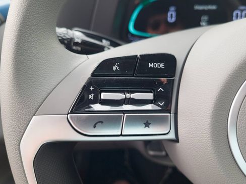 New 2026 Hyundai Elantra Hybrid FWD image 25