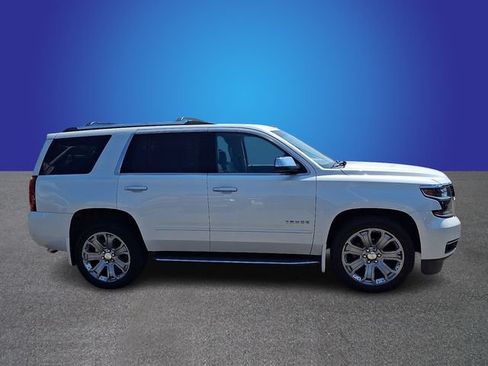Used 2017 Chevrolet Tahoe Premier AWD/4WD image 4