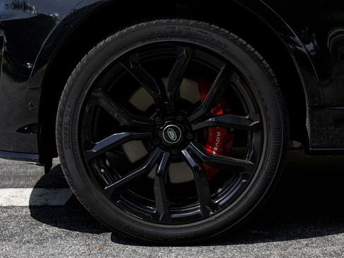 Used 2022 Land Rover Range Rover Sport SVR AWD/4WD image 43