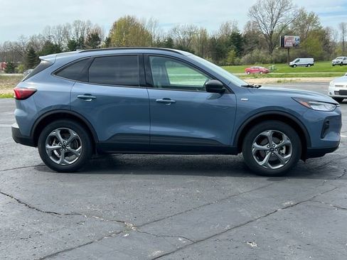 Used 2025 Ford Escape ST-Line w/ Tech Pack #1 AWD/4WD image 44