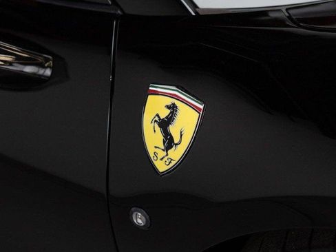 Certified 2021 Ferrari F8 Tributo image 31