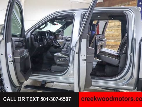 Used 2024 GMC Sierra 2500 AT4X AWD/4WD image 39