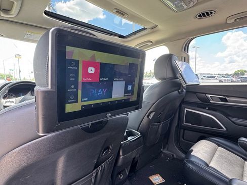 Used 2021 Kia Telluride S AWD/4WD image 15