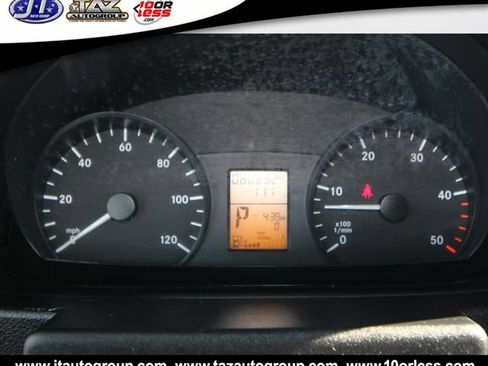 Used 2013 Freightliner Sprinter 3500 RWD image 23