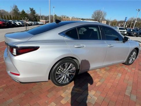Used 2019 Lexus ES 350 image 3