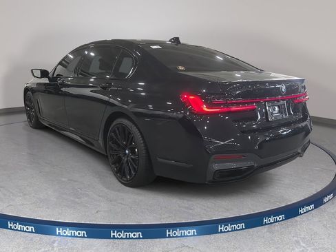 Certified 2022 BMW 740i w/ M Sport Package RWD image 7