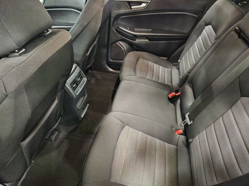 Used 2024 Ford Edge SE w/ Black Appearance Package image 49