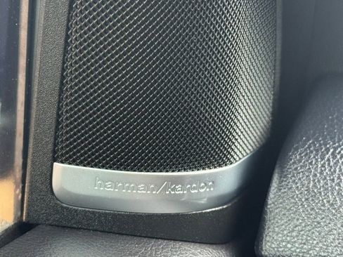 Used 2017 Mercedes-Benz GLS 450 4MATIC image 39