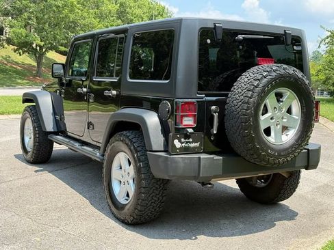 Used 2015 Jeep Wrangler Unlimited Sport w/ Quick Order Package 24S AWD/4WD image 4