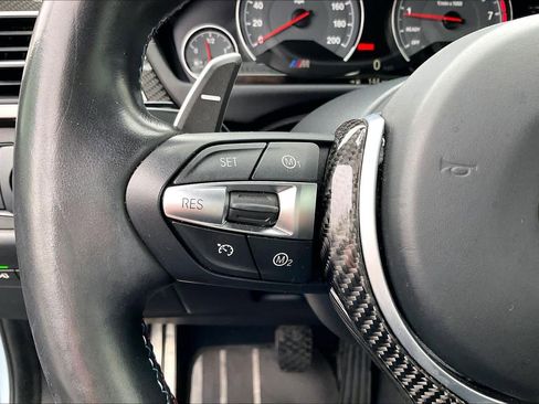 Used 2018 BMW M4 Coupe image 19