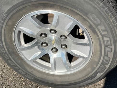 Used 2018 Chevrolet Silverado 1500 LT w/ All Star Edition image 13