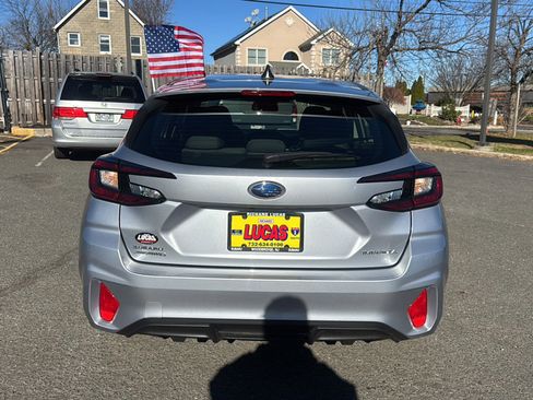Certified 2025 Subaru Impreza 2.0i image 5