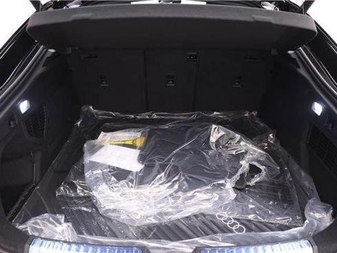 Used 2025 Audi A5 2.0T Premium w/ Premium Plus AWD/4WD image 14