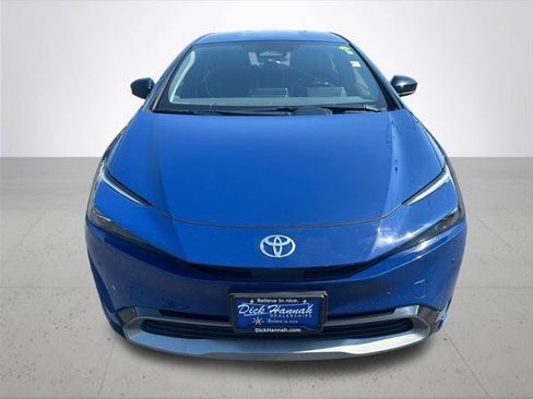 Certified 2024 Toyota Prius XLE FWD image 3
