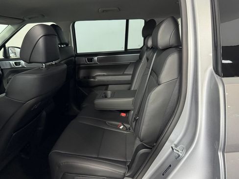 Used 2025 Hyundai Santa Fe SEL FWD image 27