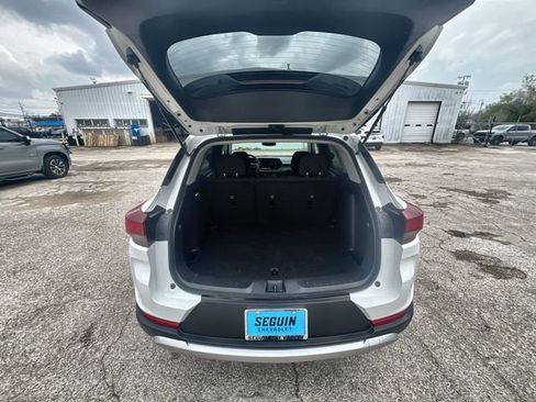 Certified 2025 Chevrolet TrailBlazer LT image 24