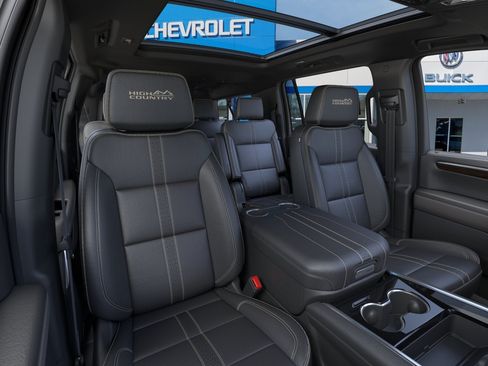 New 2026 Chevrolet Suburban High Country w/ Sun And Tow Package AWD/4WD image 16