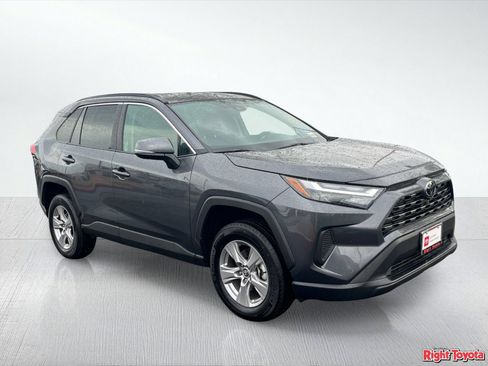 Certified 2025 Toyota RAV4 XLE FWD image 9