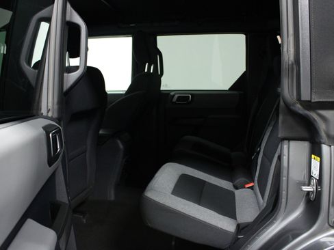 Used 2022 Ford Bronco Big Bend image 13