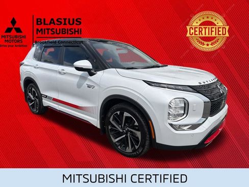 Used 2023 Mitsubishi Outlander 4WD Plug-In Hybrid image 1