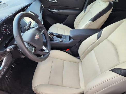 Used 2021 Cadillac XT4 Sport AWD/4WD image 13