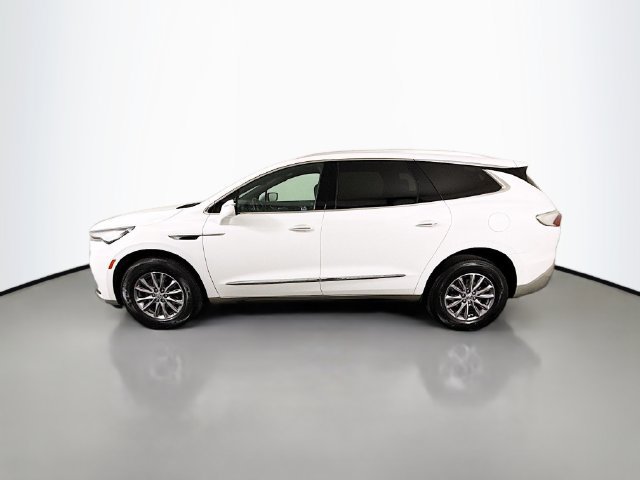 Used 2023 Buick Enclave Essence FWD image 4