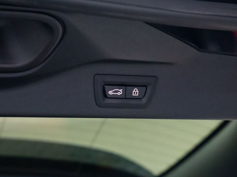 Certified 2022 BMW X7 xDrive40i w/ M Sport Package image 35