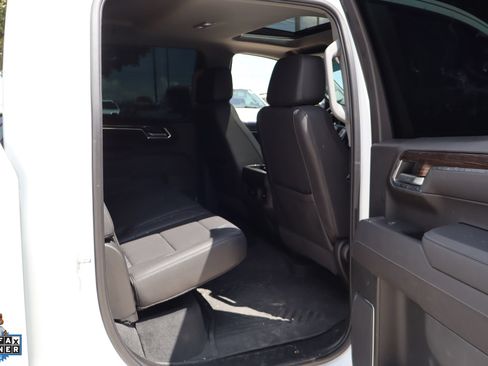 Used 2025 Chevrolet Silverado 1500 LT Trail Boss w/ LT Trail Boss Premium Package AWD/4WD image 29