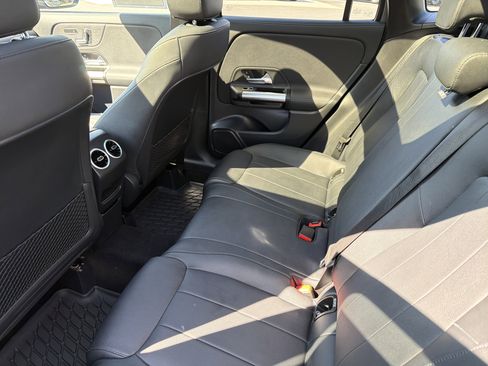 Certified 2023 Mercedes-Benz GLA 250 4MATIC image 25