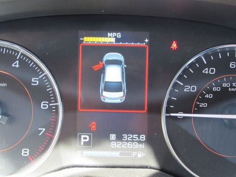 Used 2018 Subaru Crosstrek 2.0i Limited AWD/4WD image 17