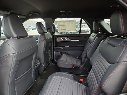 New 2026 Ford Explorer ST-Line image 19