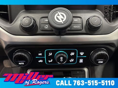 Used 2023 GMC Acadia SLE w/ Driver Convenience Package image 21