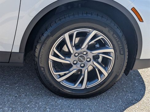 Used 2023 Lincoln Corsair FWD image 9