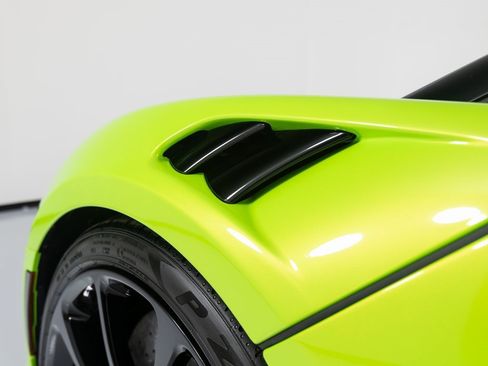 Used 2025 McLaren Artura Spider image 36