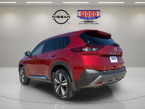 Certified 2023 Nissan Rogue SL w/ SL Premium Package AWD/4WD image 4