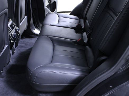 Used 2024 Land Rover Range Rover Sport SE image 13