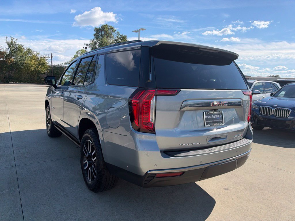 Used 2024 GMC Yukon AT4 w/ AT4 Premium Plus Package AWD/4WD image 3