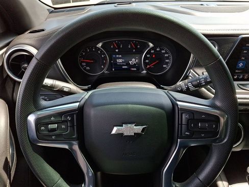 Used 2022 Chevrolet Blazer LT AWD/4WD image 18