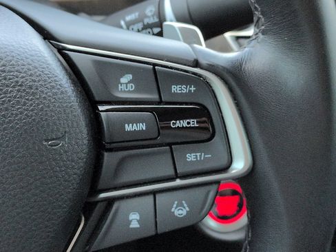 Used 2019 Honda Accord Touring image 25