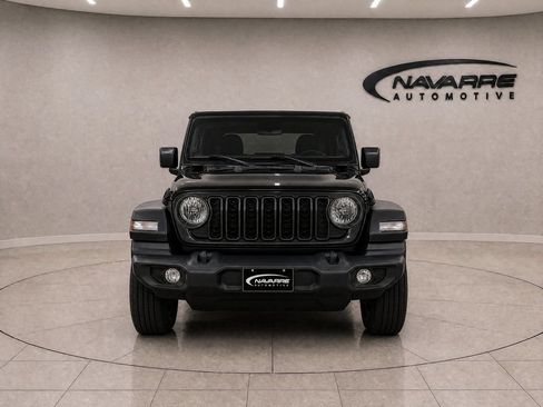Used 2025 Jeep Wrangler Sport AWD/4WD image 2