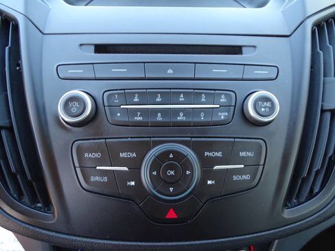 Used 2017 Ford Escape SE image 21