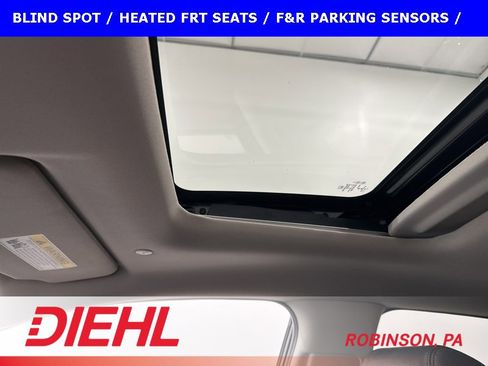 Used 2023 Honda HR-V EX-L image 36